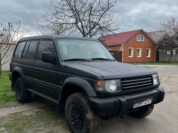 Авто Mitsubishi Pajero 1993 № 8970018