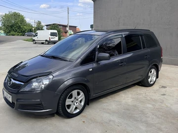 Авто Opel Zafira 2009 № 8970032