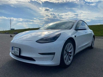 Авто Tesla Model 3 2021 № 8970081
