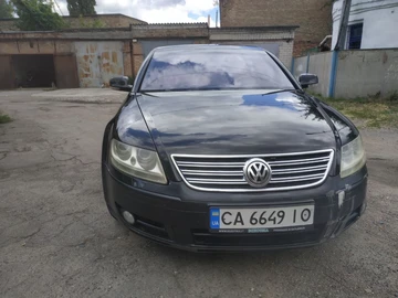 Авто Volkswagen Phaeton 2005 № 8970101