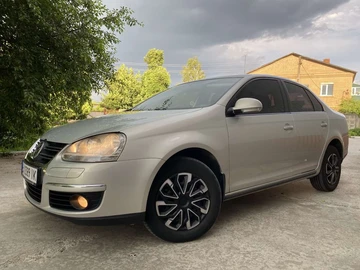Авто Volkswagen Jetta 2010 № 8970107