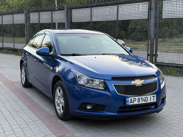 Авто Chevrolet Cruze 2011 № 8970120