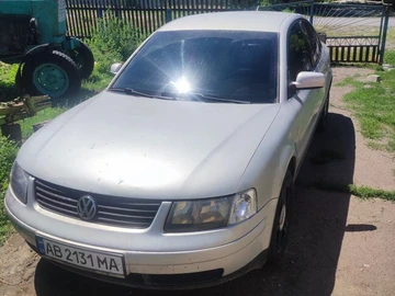 Авто Volkswagen Passat Sedan 2000 № 8970134