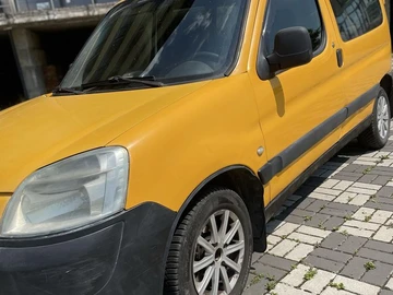 Авто Peugeot Partner 2005 № 8970227