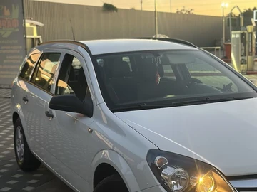 Авто Opel Astra 2009 № 8970470