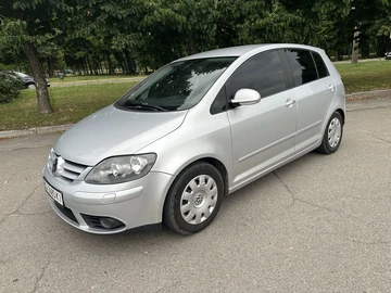 Авто Volkswagen Golf Plus 2005 № 8970505