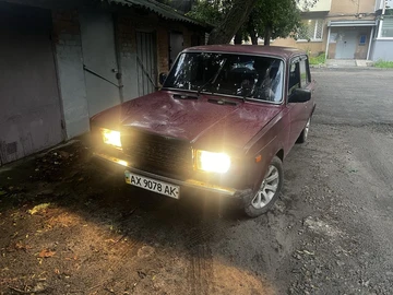 Авто ВАЗ 2107 1989 № 8970535