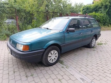 Авто Volkswagen Passat Variant 1991 № 8970561