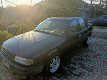 Авто Opel Vectra 1991 № 8970567