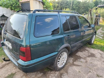 Авто Volkswagen Golf 1997 № 8970666