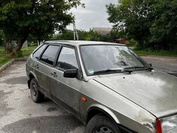 Авто ВАЗ 2109 2002 № 8970776