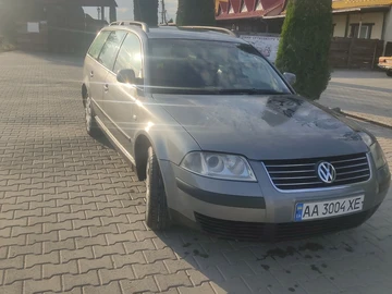 Авто Volkswagen Passat Variant 2002 № 8970895