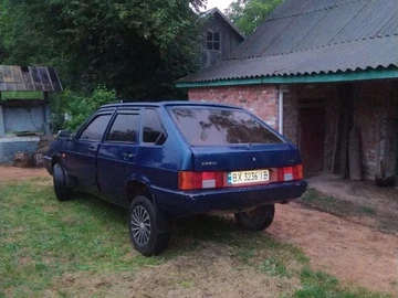 Авто ВАЗ 2109 1989 № 8970962