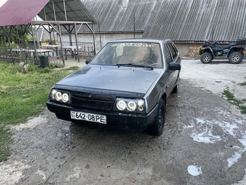 Авто ВАЗ 21099 1993 № 8971066