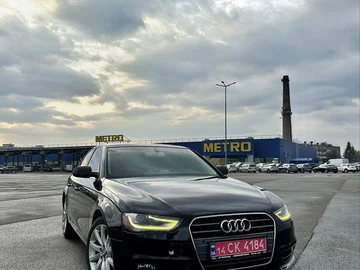 Авто Audi A4 2013 № 8971071