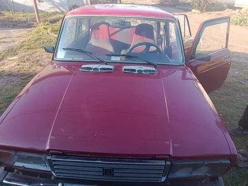 Авто ВАЗ 2107 2007 № 8971224