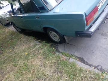 Авто ВАЗ 2107 2005 № 8971276