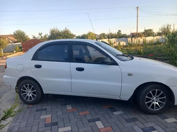 Авто Daewoo Lanos Sens  2008 № 8971367