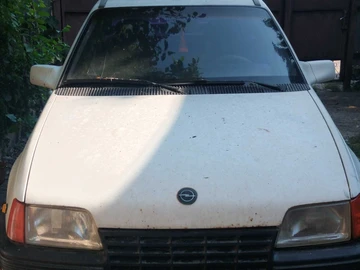 Авто Opel Kadett 1987 № 8971396