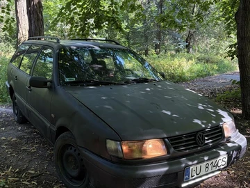 Авто Volkswagen Passat Variant 1994 № 8971492