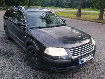 Авто Volkswagen Passat Variant 2004 № 8971511