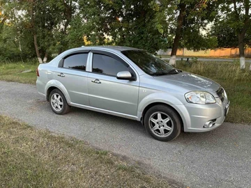 Авто Chevrolet Aveo 2007 № 8971563
