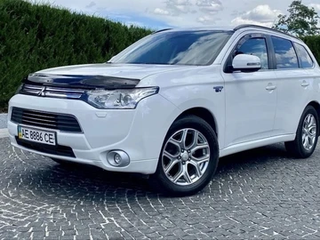 Авто Mitsubishi Outlander 2014 № 8971574