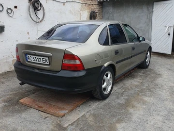 Авто Opel Vectra 1998 № 8971962
