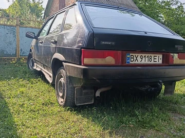 Авто ВАЗ 2109 1998 № 8971976