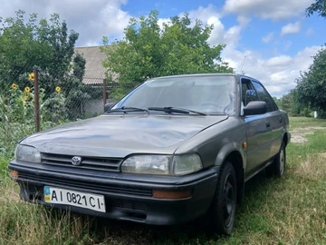 Авто Toyota Corolla 1992 № 8972068