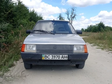 Авто ЗАЗ Таврия 1998 № 8972084