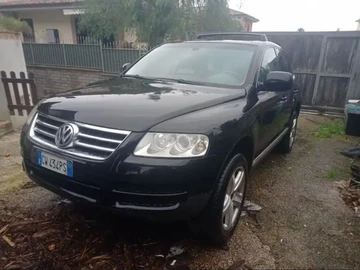 Авто Volkswagen Touareg 2005 № 8972178