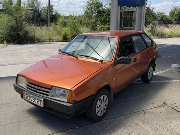 Авто ВАЗ 2109 1990 № 8972193