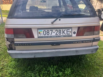Авто Peugeot 405 1996 № 8972194