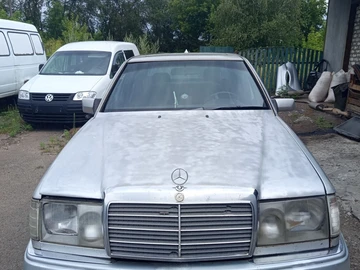 Авто Mercedes W124 1992 № 8972286