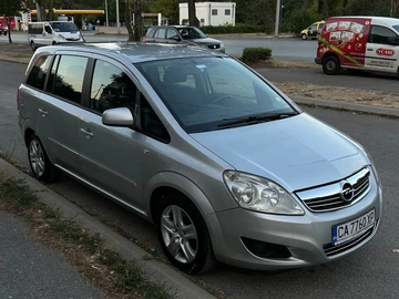 Авто Opel Zafira 2010 № 8972300