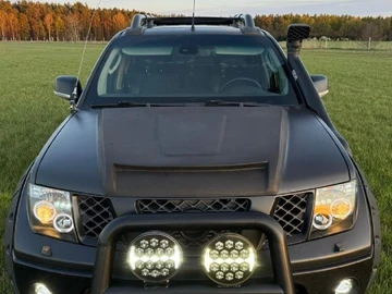 Авто Nissan Navara 2000 № 8972368