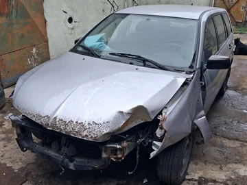 Авто Mitsubishi Lancer 2004 № 8972406