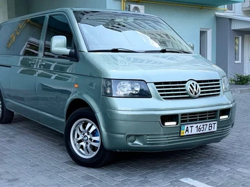 Авто Volkswagen Transporter 2005 № 8972535
