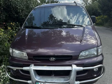 Авто Hyundai H200 1999 № 8972545