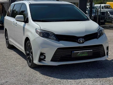 Авто Toyota Sienna 2016 № 8972551