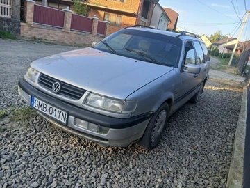 Авто Volkswagen Passat Variant 1996 № 8972763