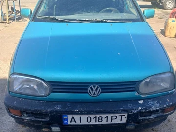 Авто Volkswagen Golf 1992 № 8972862