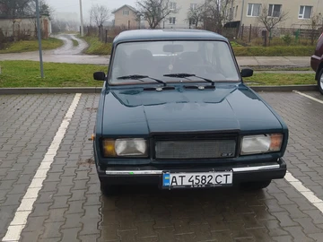 Авто ВАЗ 2107 1999 № 8972881