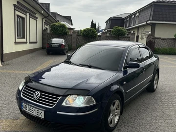 Авто Volkswagen Passat Sedan 2002 № 8973090