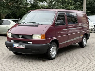 Авто Volkswagen Transporter 2000 № 8973113