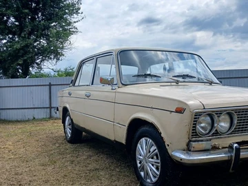 Авто ВАЗ 2103 1983 № 8973265