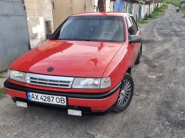 Авто Opel Vectra 1989 № 8973350
