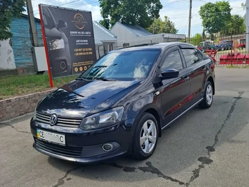 Авто Volkswagen Polo 2013 № 8973499