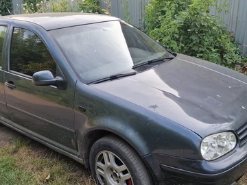 Авто Volkswagen Golf 1999 № 8973507